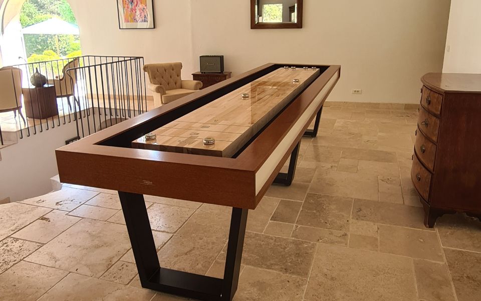 Shuffleboard Iron